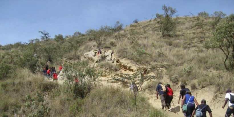 Mt-Longonot-hiking3